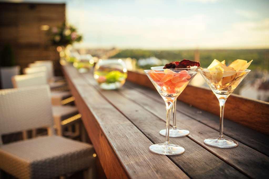 Apartosuites Jardines De Sabatini Madrid Nhà hàng bức ảnh
