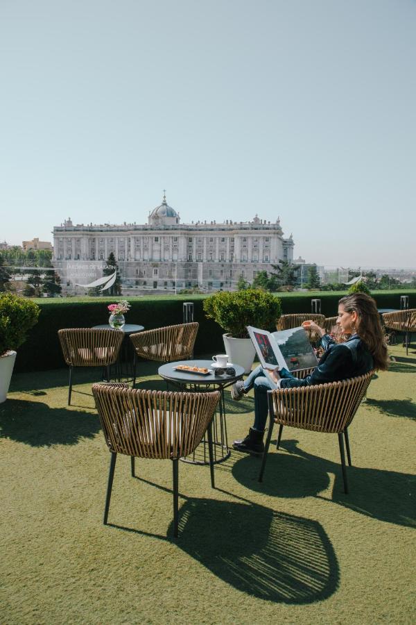 Apartosuites Jardines De Sabatini Madrid Ngoại thất bức ảnh